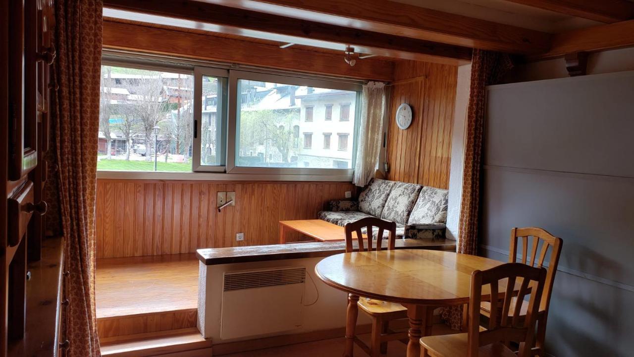 Studio In Residencia Maresme Neu - La Molina La Molina  Exteriör bild